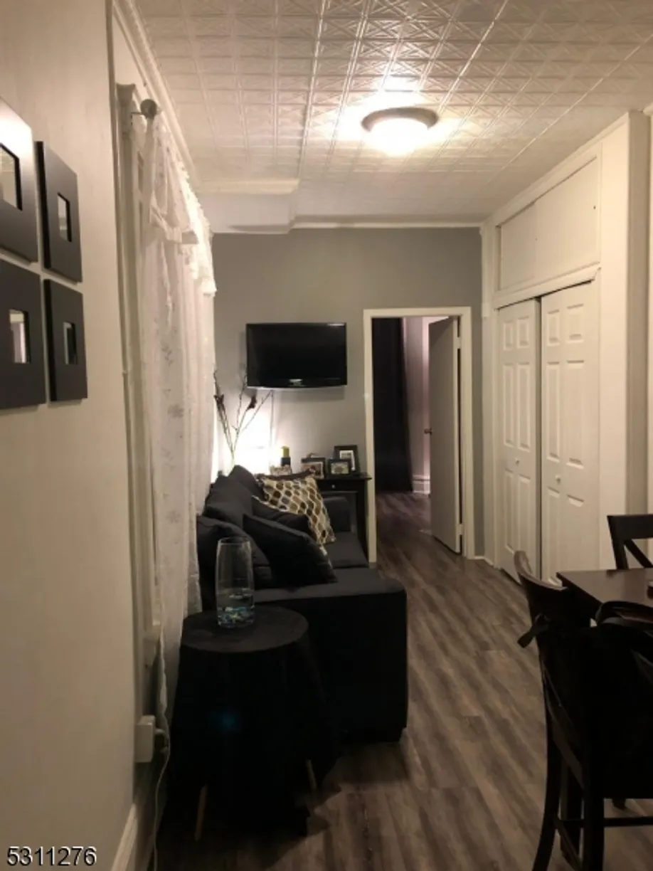 Jersey City/Hoboken Real Estate | View 402 60th St, 1 | Listing