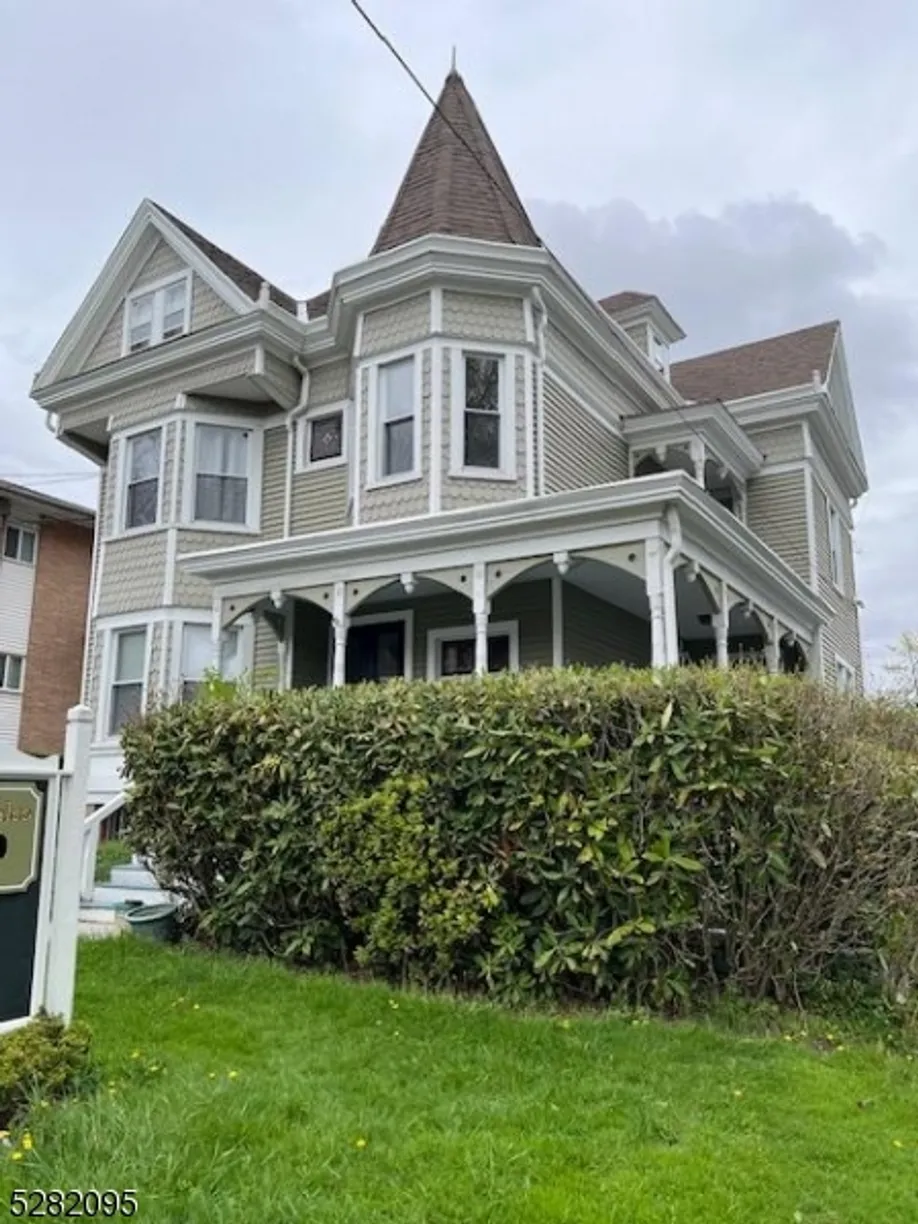 Jersey City/Hoboken Real Estate | View 135 Washington St