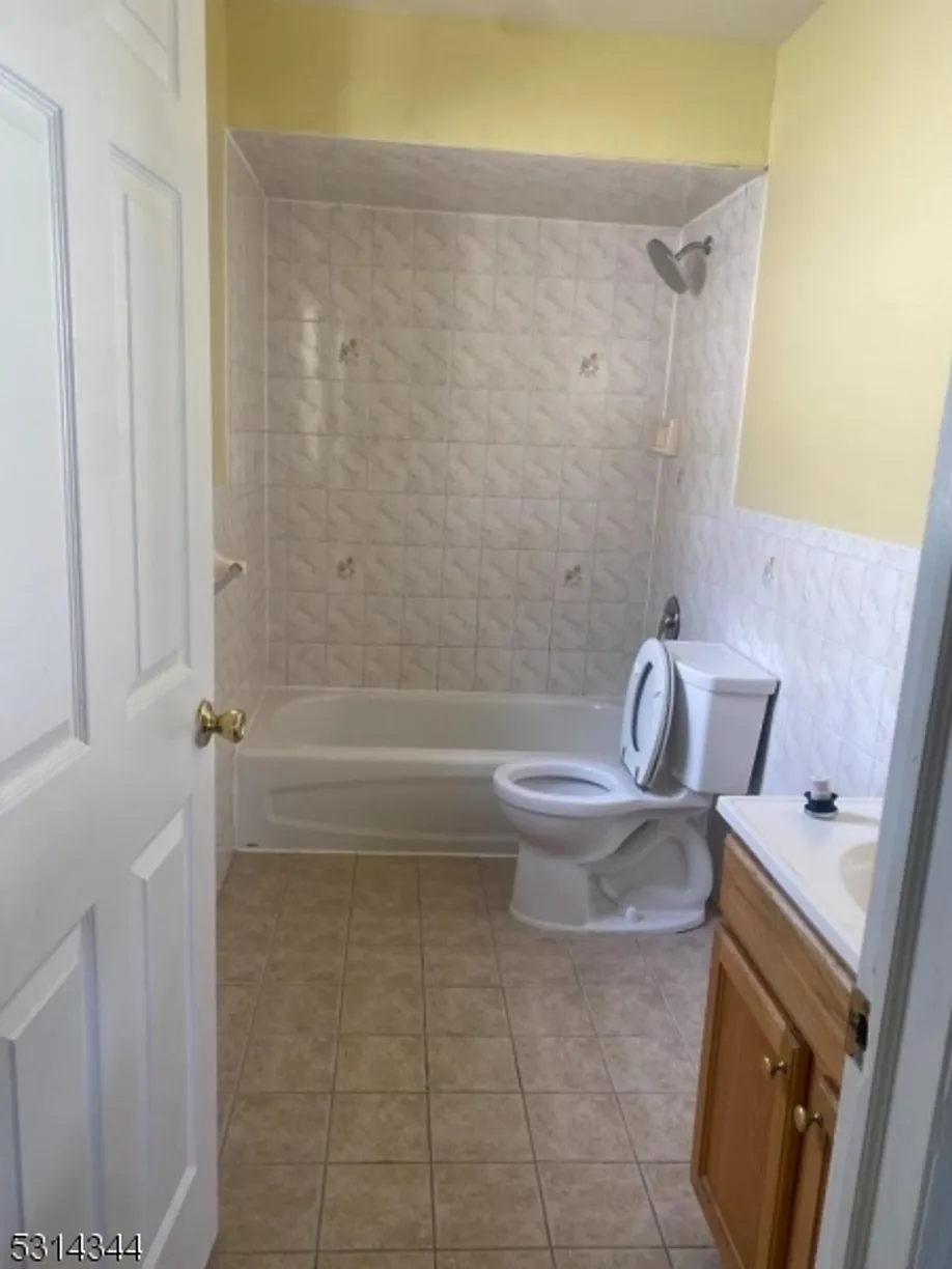 Rockland/Orange/NJ Real Estate | View 43 Hedden Ter | Listing