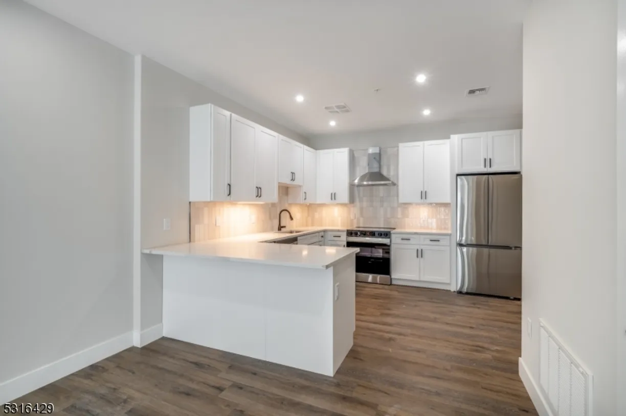 Jersey City/Hoboken Real Estate | View 7 W Parker Ave, 215 | Listing