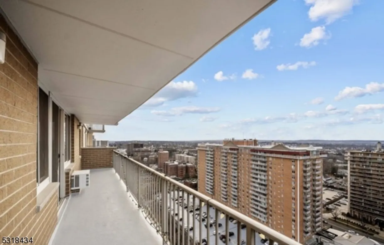 Jersey City/Hoboken Real Estate | View 160 Overlook Ave, 24 | Listing