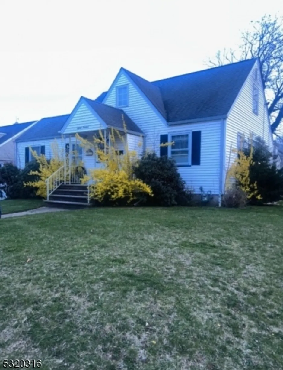 Bergen County Real Estate | View 1519 Summit Ter | 3 Beds, 1 Bath