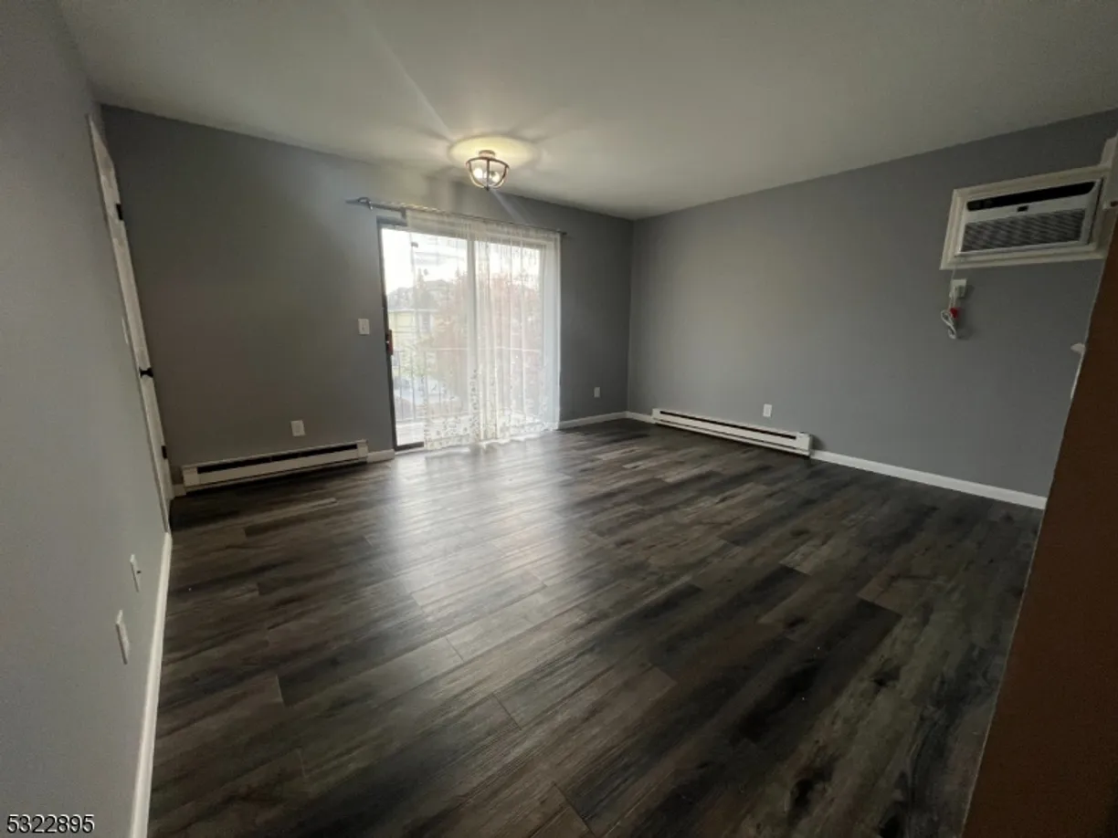 Jersey City/Hoboken Real Estate | View 8 Sewall Ave | Listing