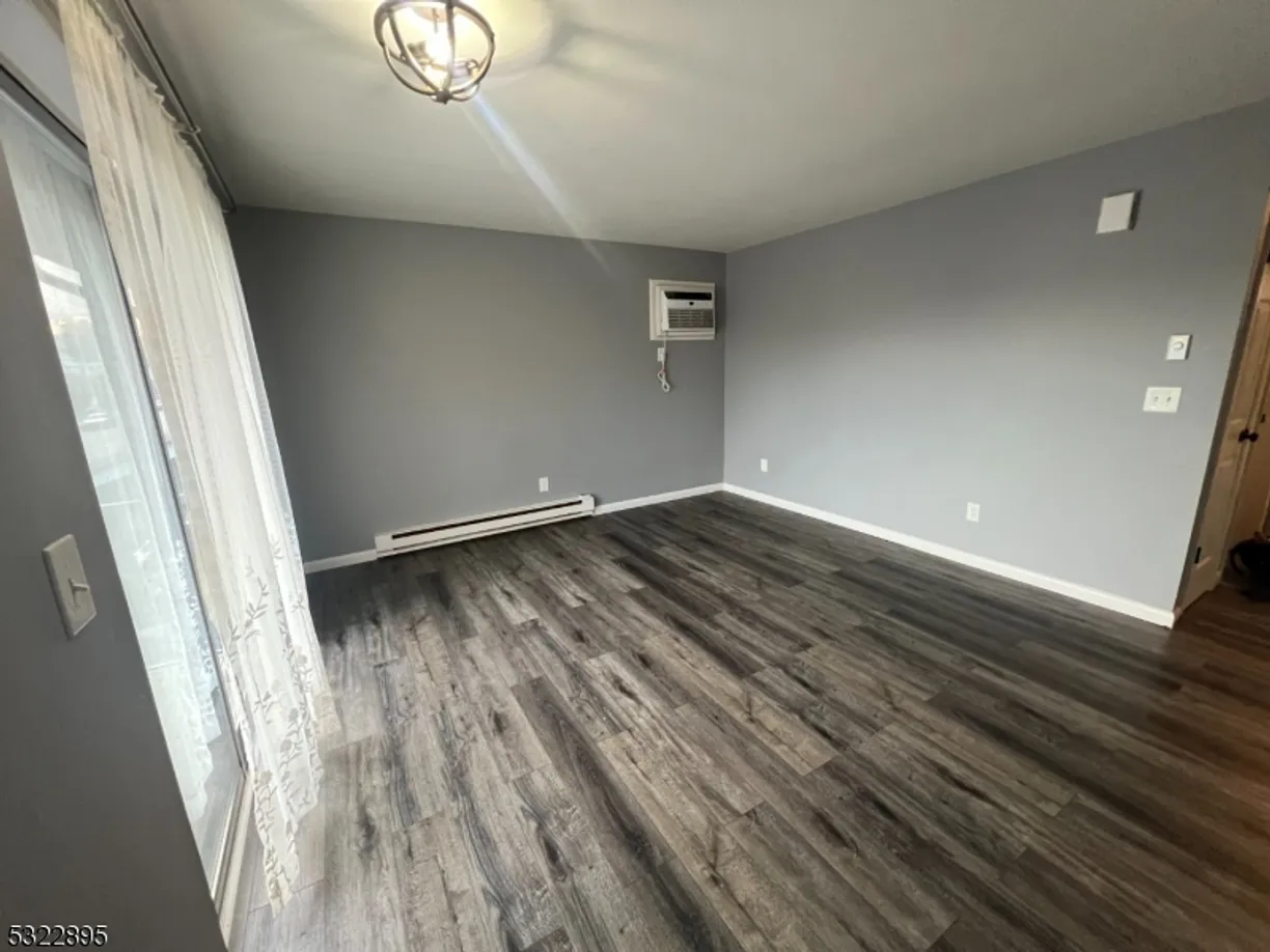 Jersey City/Hoboken Real Estate | View 8 Sewall Ave | Listing