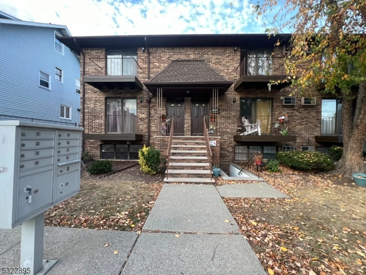 Jersey City/Hoboken Real Estate | View 8 Sewall Ave | 1 Bed, 1 Bath