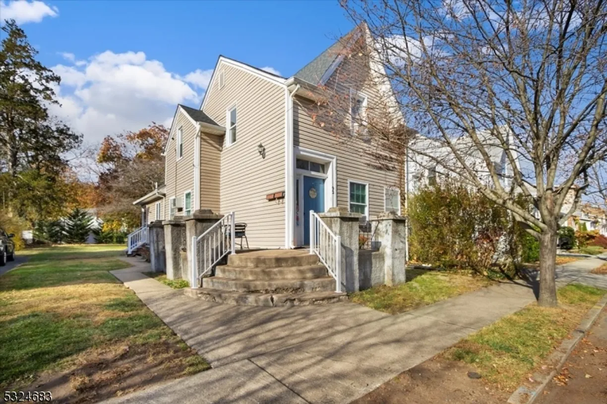 Jersey City/Hoboken Real Estate | View 92 2nd Ave