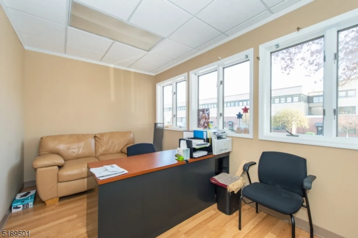 Jersey City/Hoboken Real Estate | View 435 HOLLYWOOD AVE | Listing