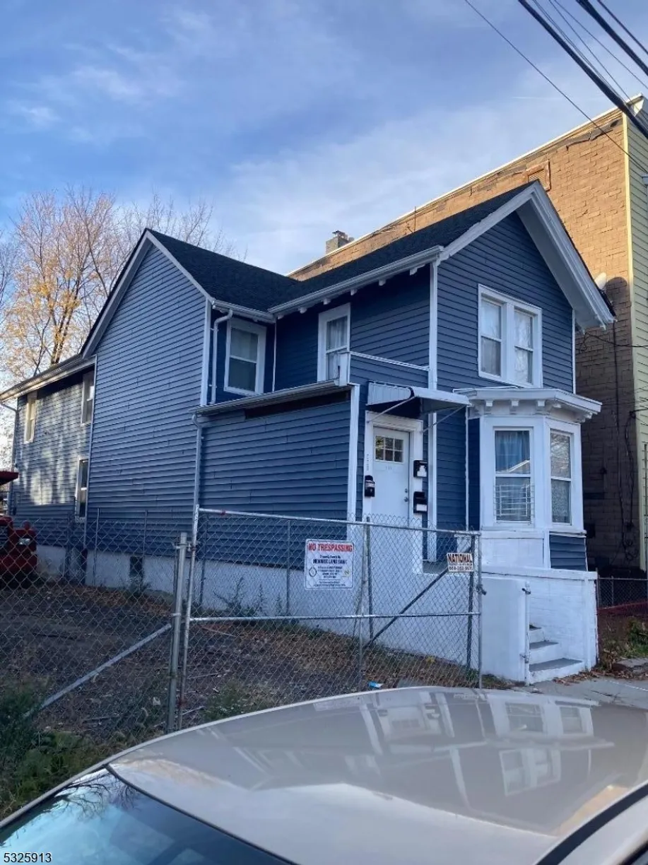 Rockland/Orange/NJ Real Estate | View 111 Ridgewood Ave | Listing