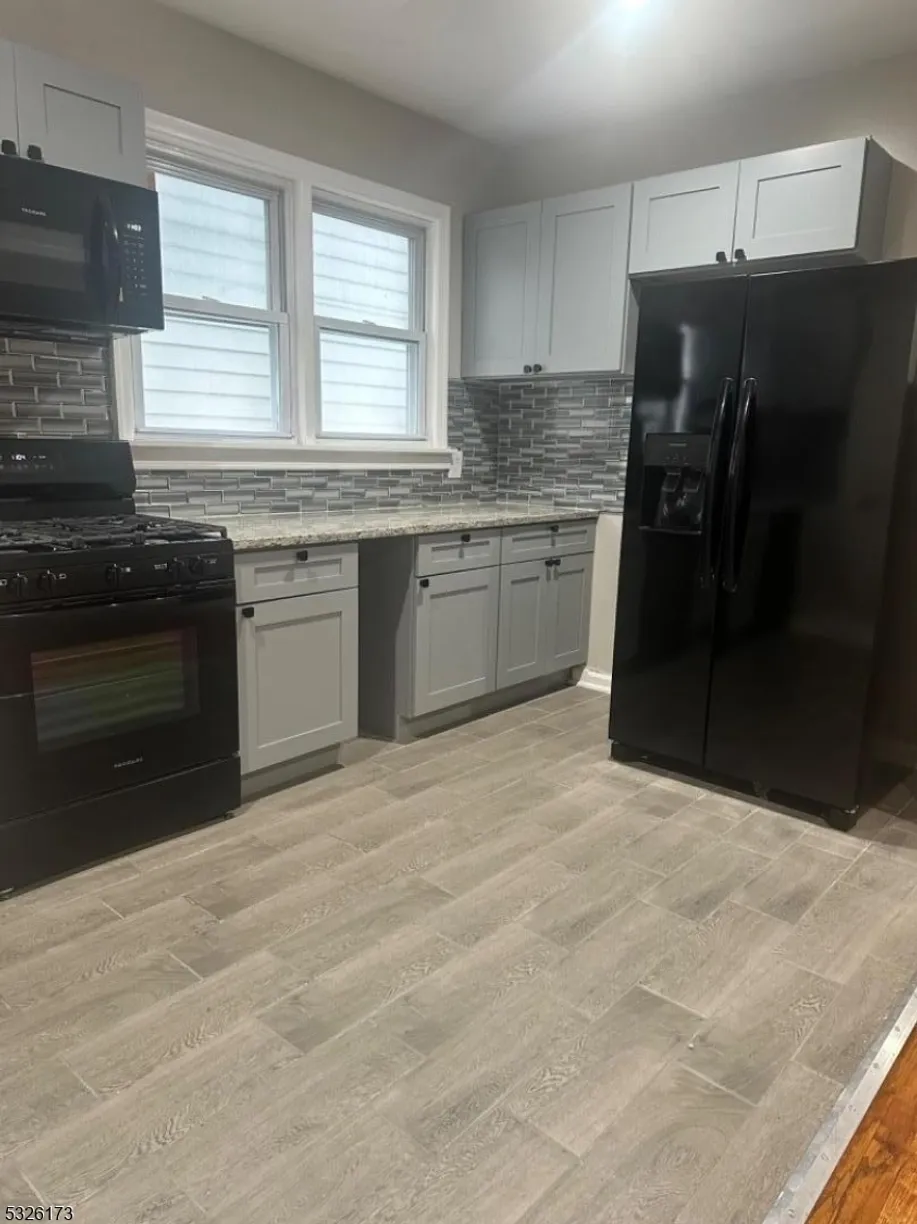 Rockland/Orange/NJ Real Estate | View 14 43rd St | 2 Beds, 1 Bath