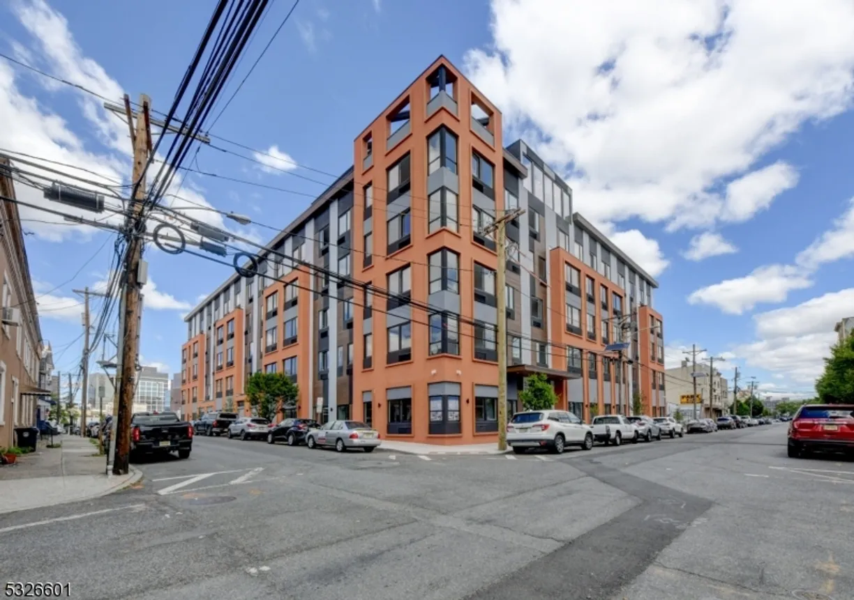 Rockland/Orange/NJ Real Estate | View 39 Madison Street, 504 | 1 Bed, 1 Bath