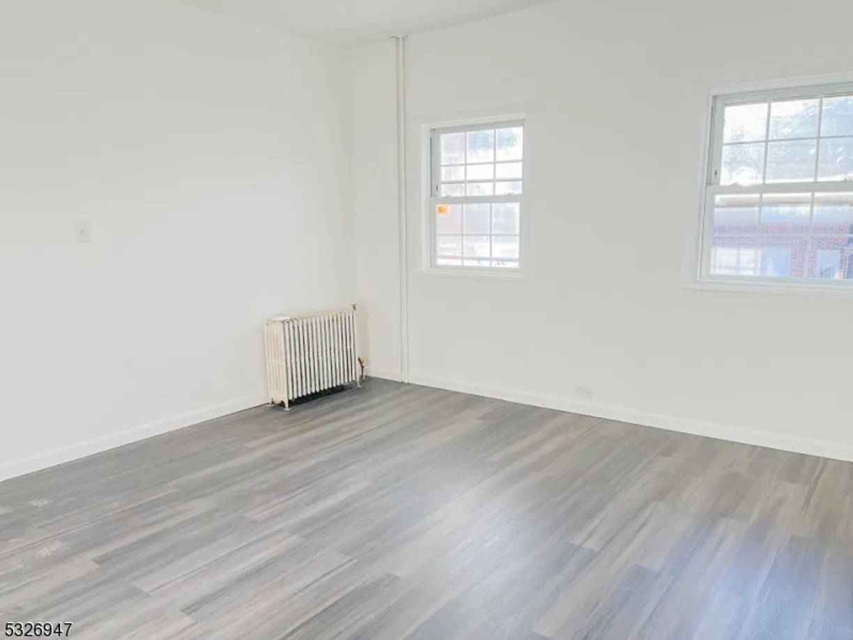 Jersey City/Hoboken Real Estate | View 164 Bartholdi Ave | Listing