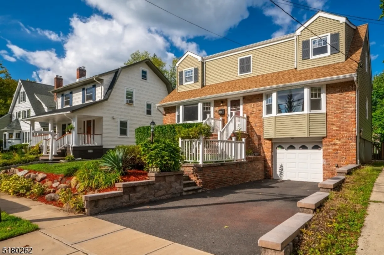 Jersey City/Hoboken Real Estate | View 155 Oakland Rd | Listing