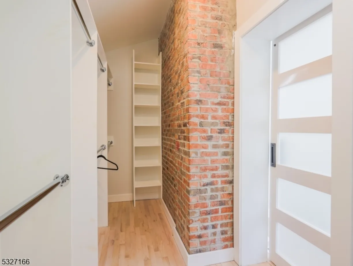 Jersey City/Hoboken Real Estate | View 47 Washburn St | Listing