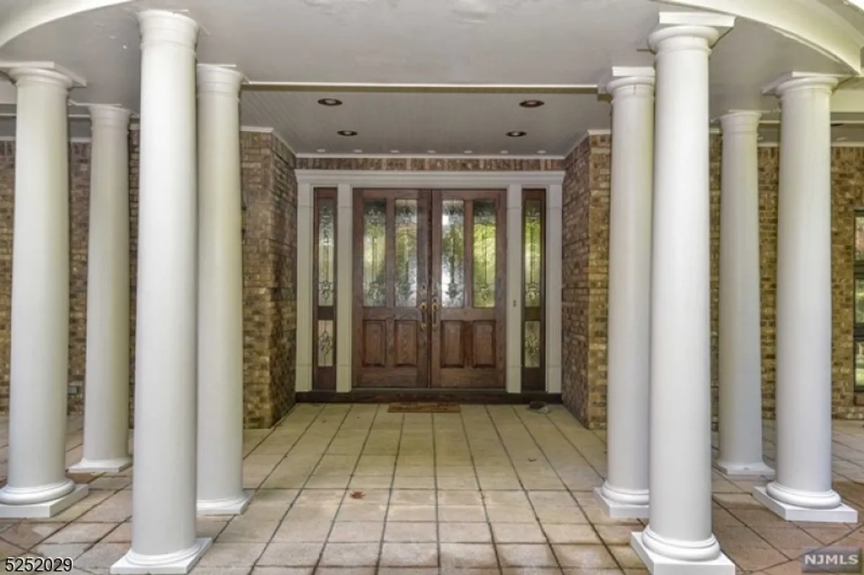 Bergen County Real Estate | View 830 W Shore Dr | Listing