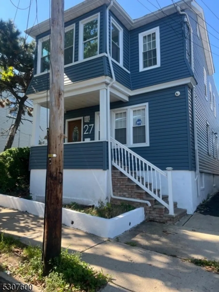 Rockland/Orange/NJ Real Estate | View 27 Highland Ter | 2 Baths