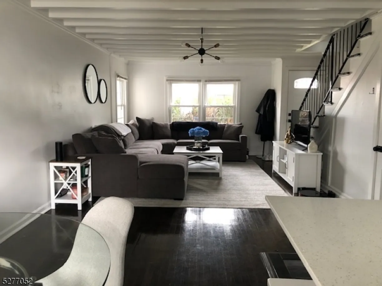 Jersey City/Hoboken Real Estate | View 2 Beech Spring Dr, C | 1 Bed, 1 Bath
