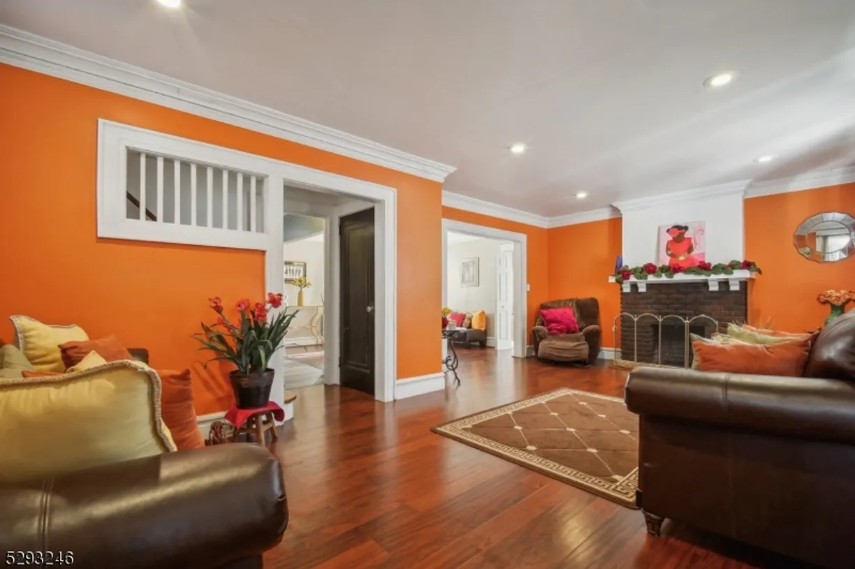 Rockland/Orange/NJ Real Estate | View 61 Kenwood Pl | Listing
