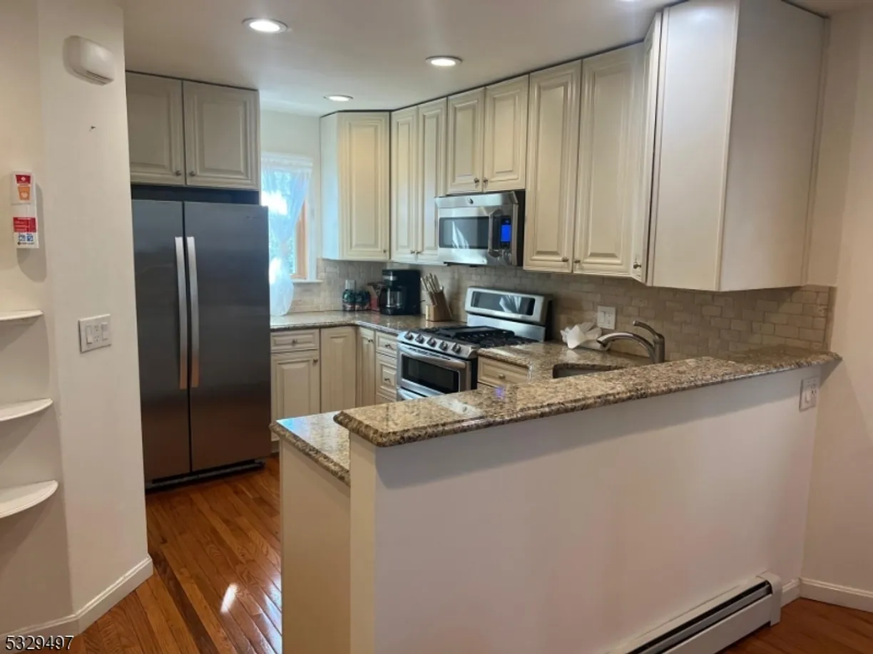 Bergen County Real Estate | View 815 Seymour Ave, 1 | Listing