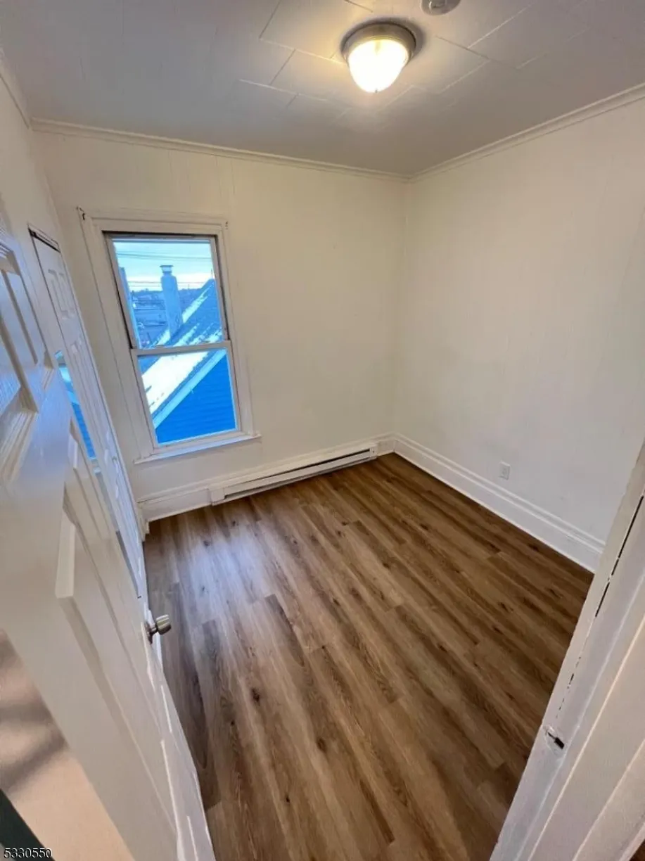 Jersey City/Hoboken Real Estate | View 39 Thomas St | Listing