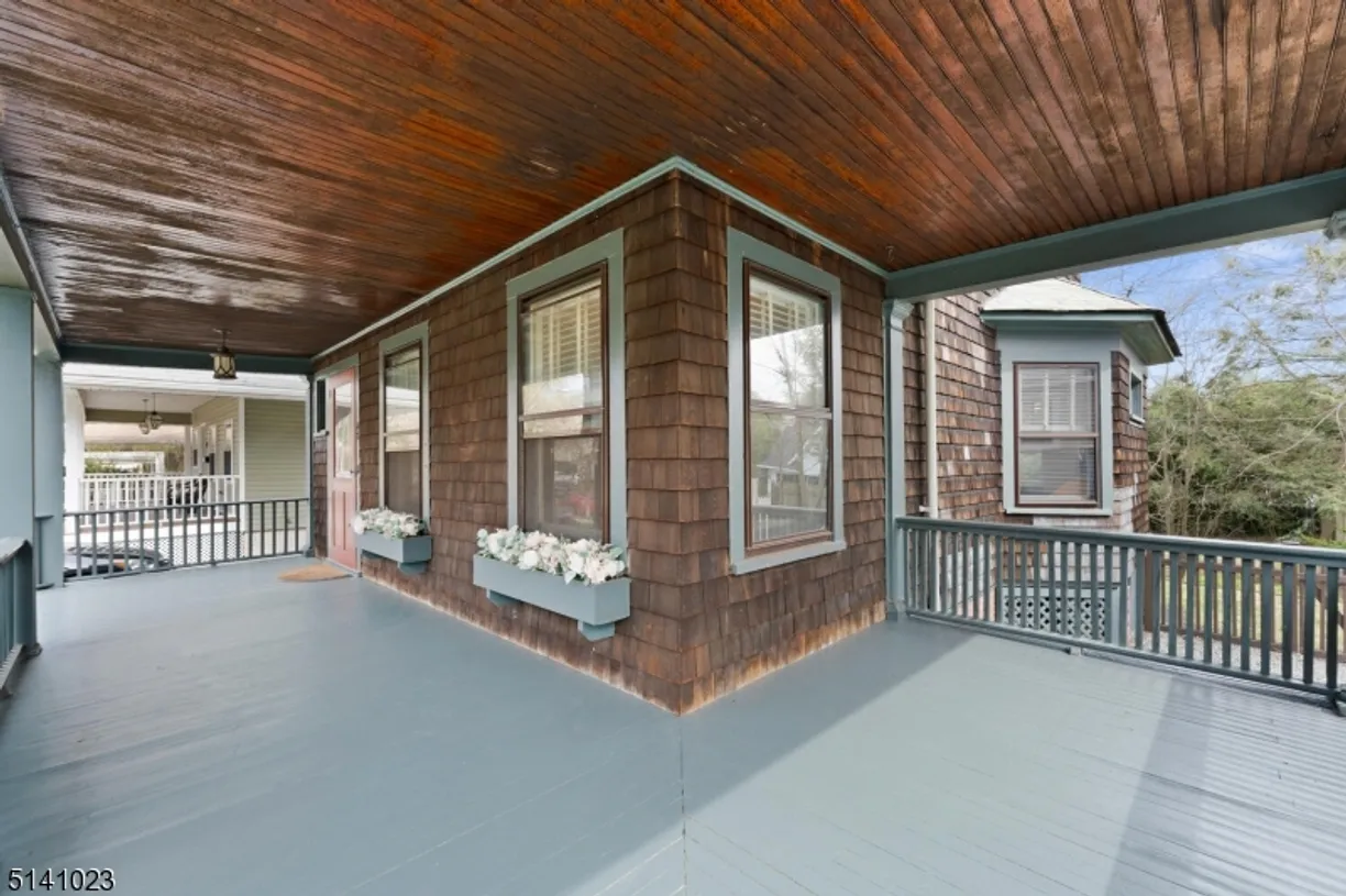 Jersey City/Hoboken Real Estate | View 42 Gates Ave | Listing
