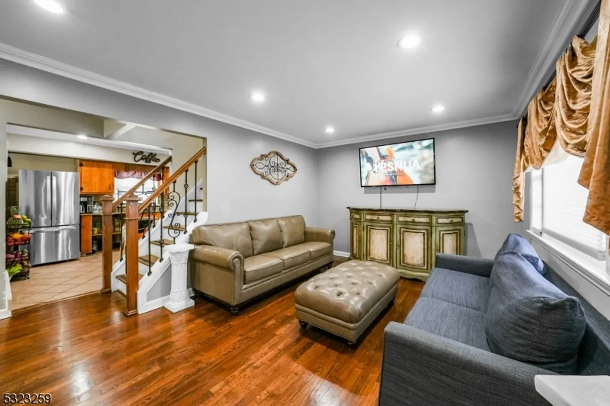 Jersey City/Hoboken Real Estate | View 43 Carlton Ter | Listing
