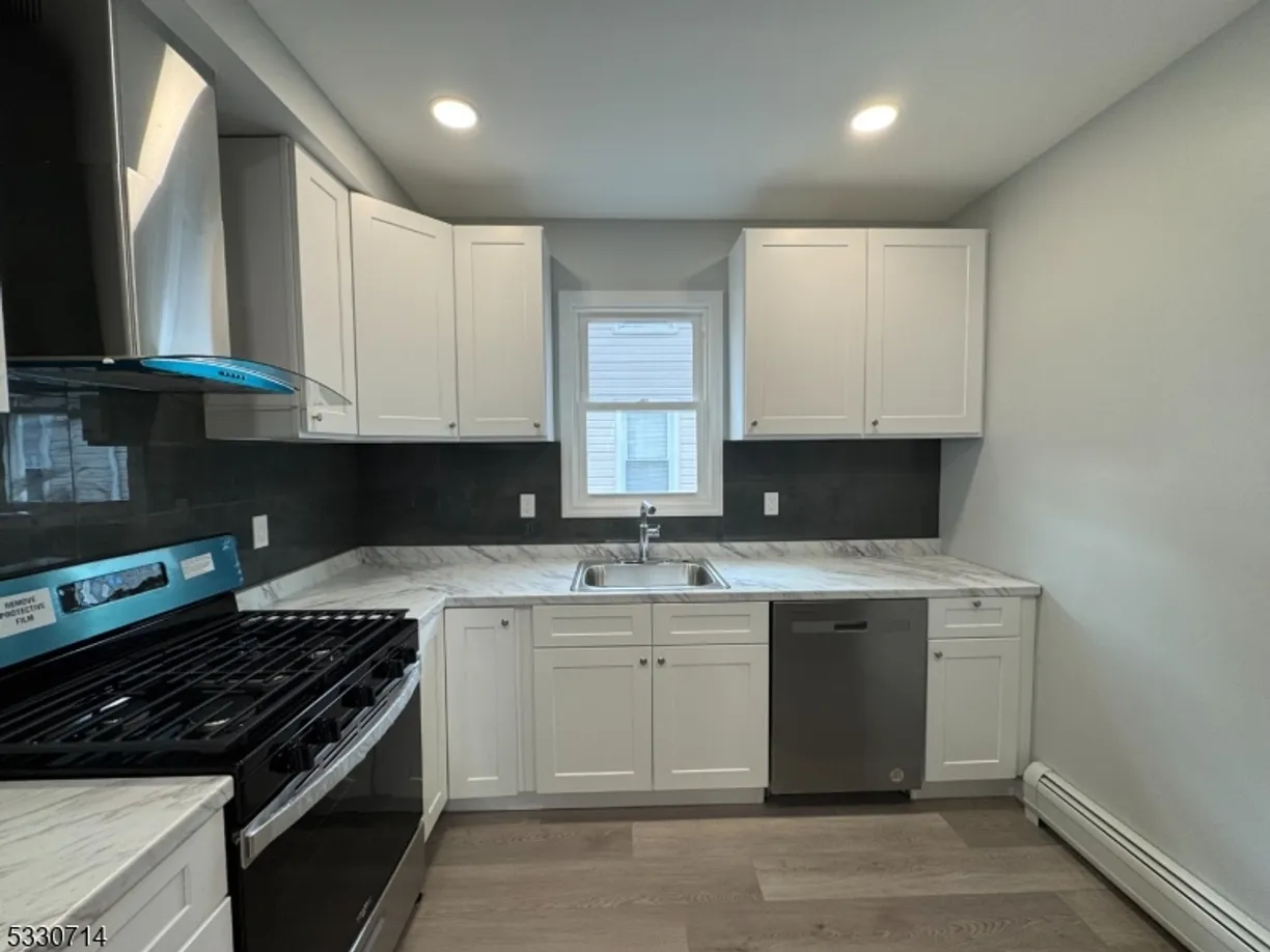 Jersey City/Hoboken Real Estate | View 21 Samuel Ave | Listing