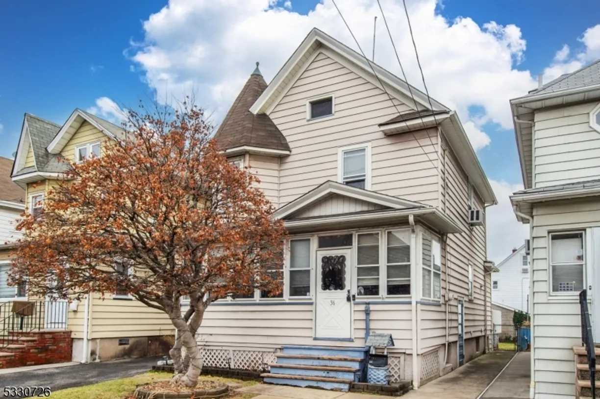 Jersey City/Hoboken Real Estate | View 36 Olympia St | 3 Beds, 1 Bath