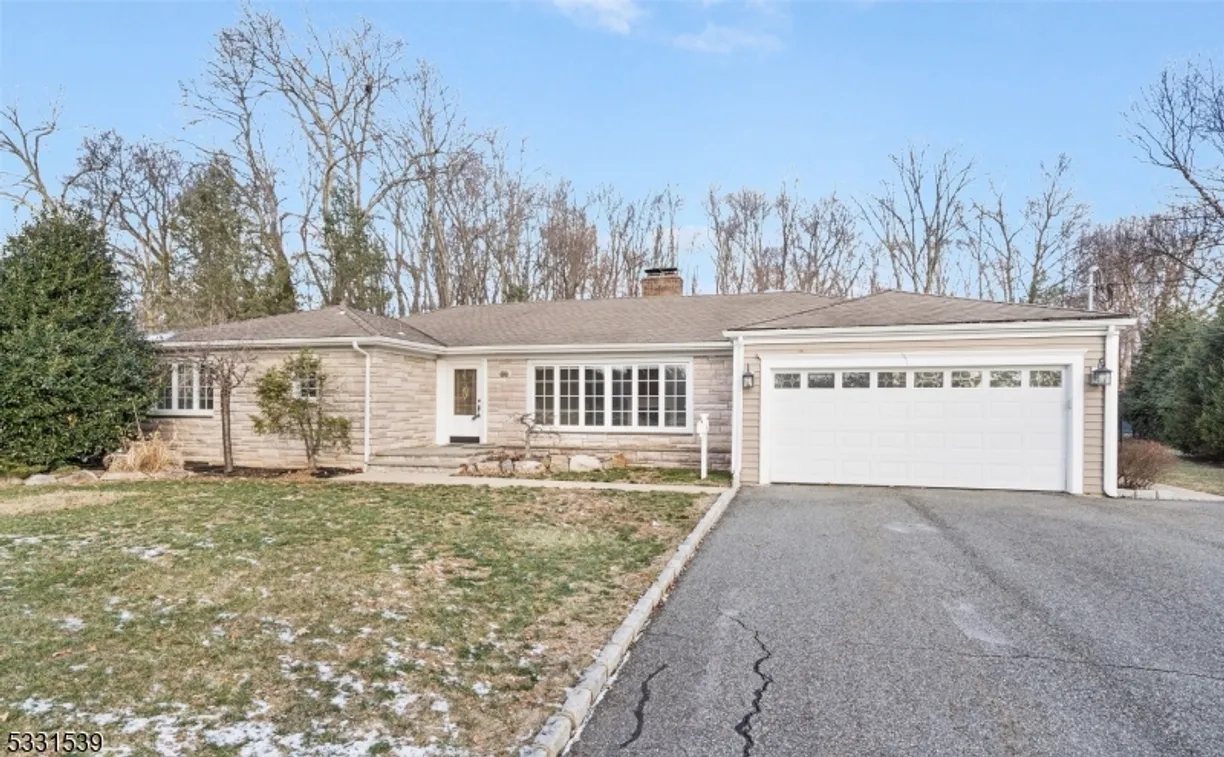 Jersey City/Hoboken Real Estate | View 171 Rockwood Rd | 3 Beds, 2 Baths