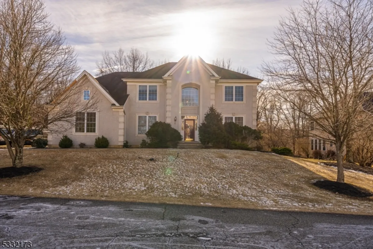 Central NJ/Bucks County, PA Real Estate | View 11 Shadow Hill Way | Listing