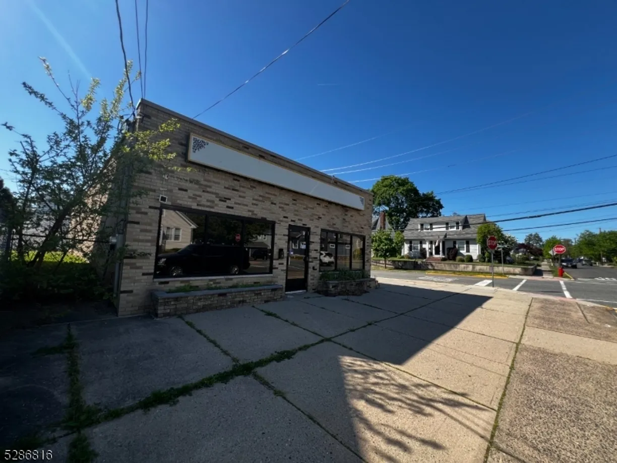 Jersey City/Hoboken Real Estate | View 258 Hawthorne Ave