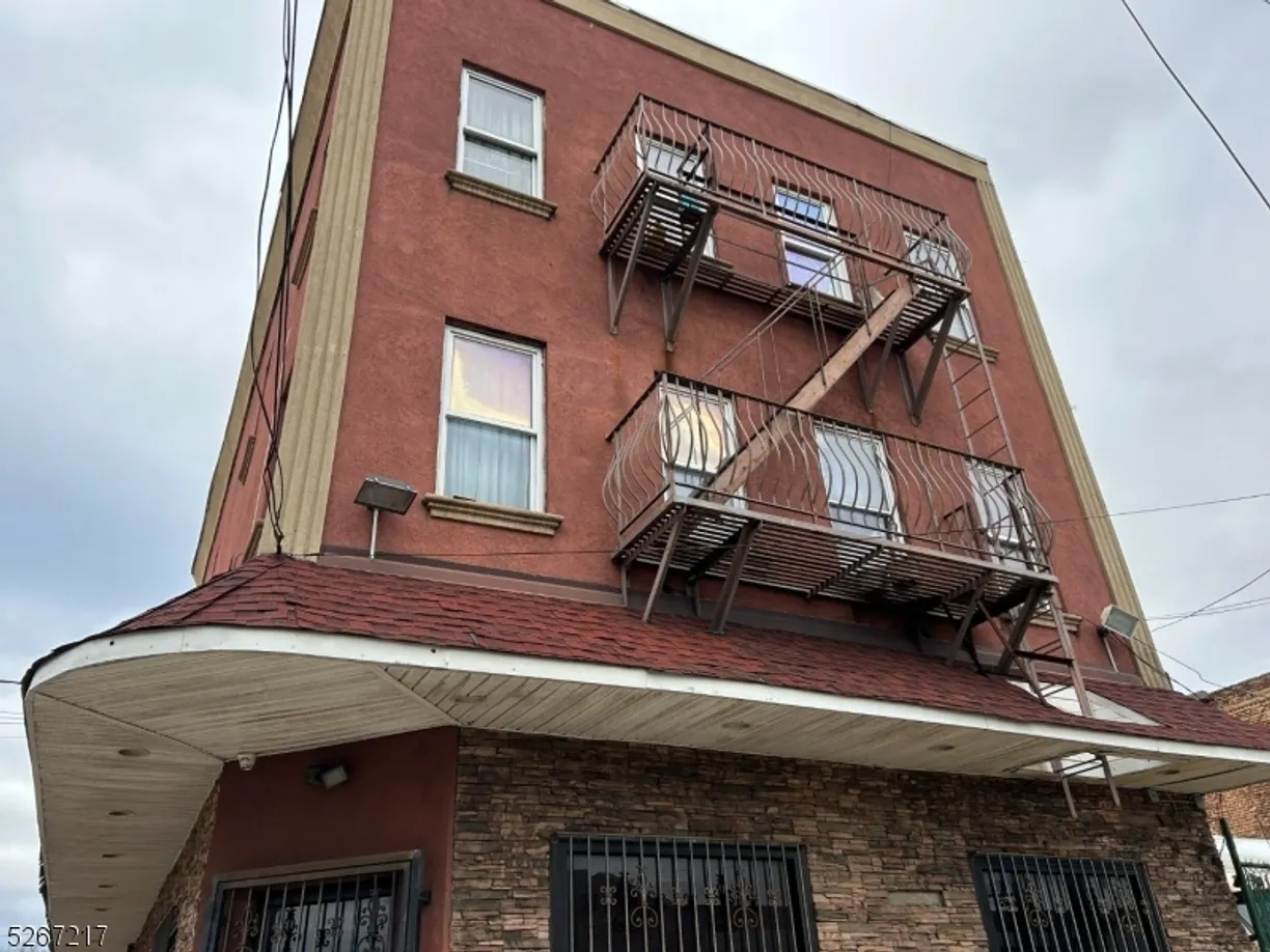 Rockland/Orange/NJ Real Estate | View 303 Sherman Ave | Listing