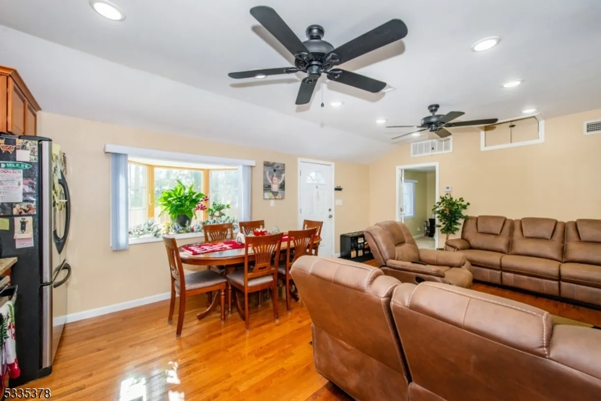 Jersey City/Hoboken Real Estate | View 212 Fairfield Rd | Listing