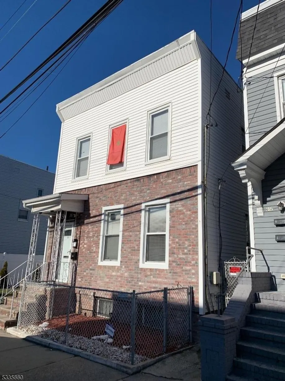 Rockland/Orange/NJ Real Estate | View 38 Arverne Ter | Listing