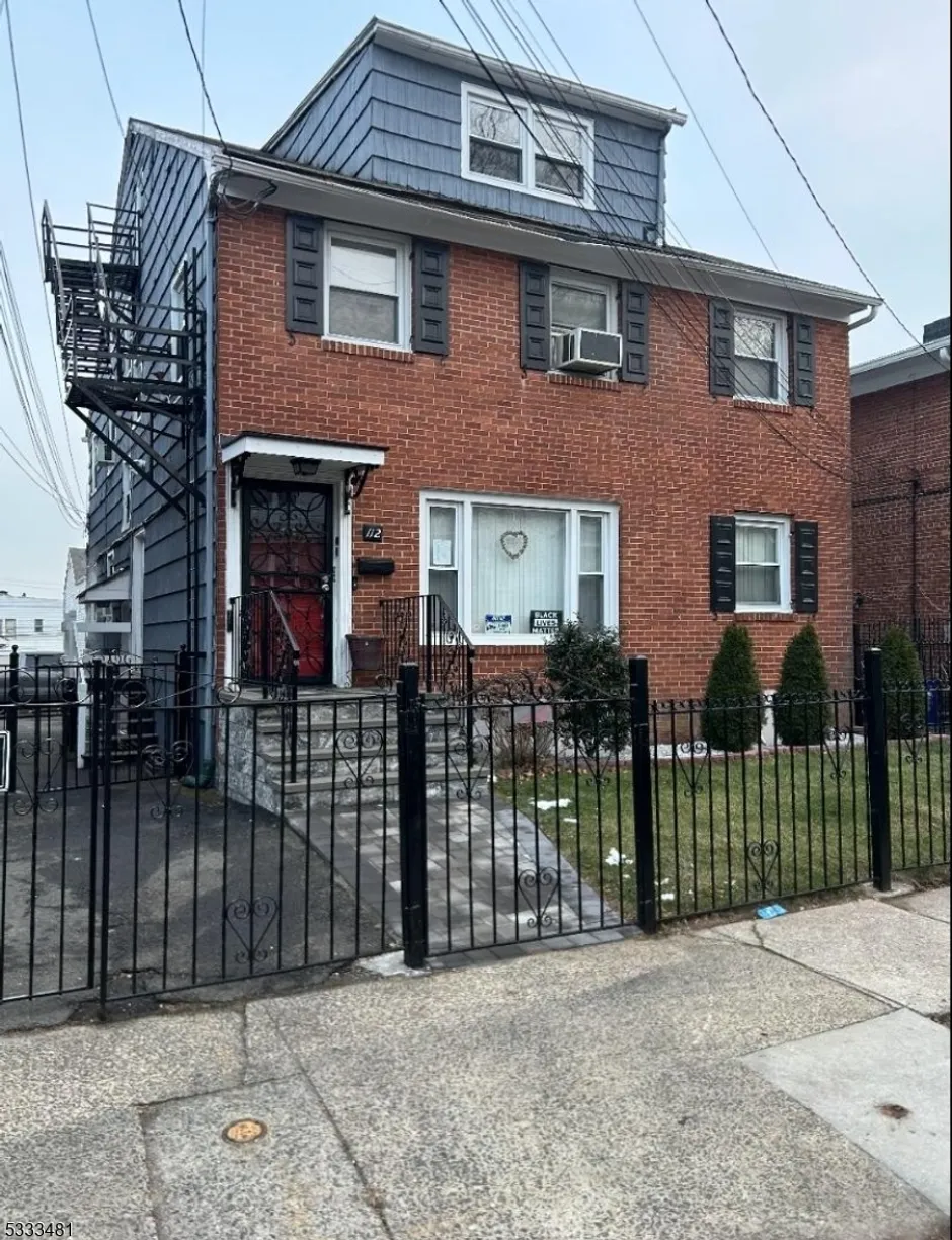 Rockland/Orange/NJ Real Estate | View 112 Midland Pl, 3 | 1 Bed, 1 Bath