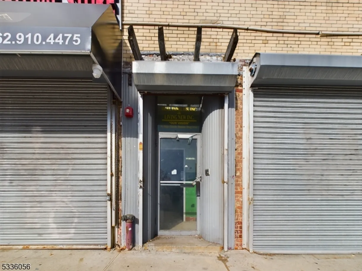 Rockland/Orange/NJ Real Estate | View 649 Clinton Ave | Listing
