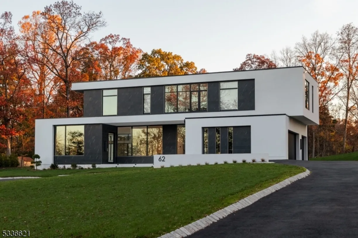 Central NJ/Bucks County, PA Real Estate | View 62 Geiger Ln | Listing