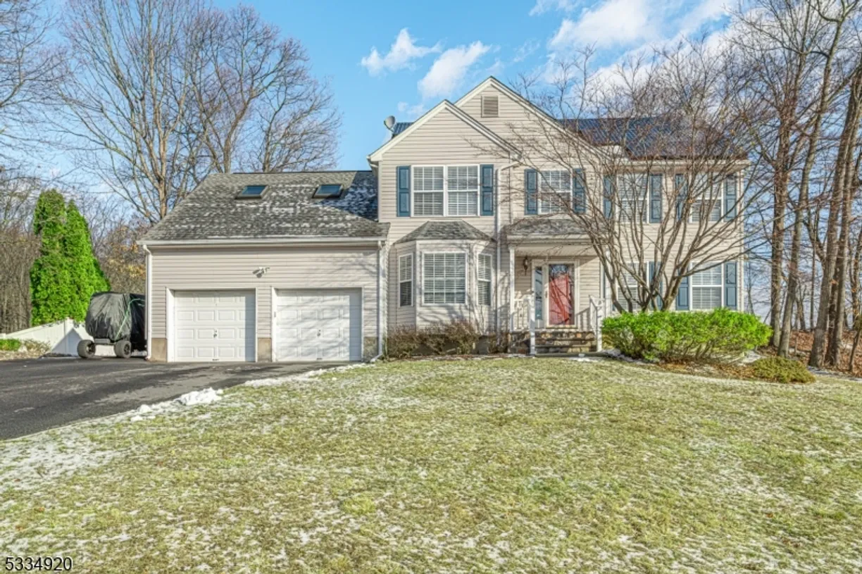 Bergen County Real Estate | View 17 Anderson Rd | 3 Beds