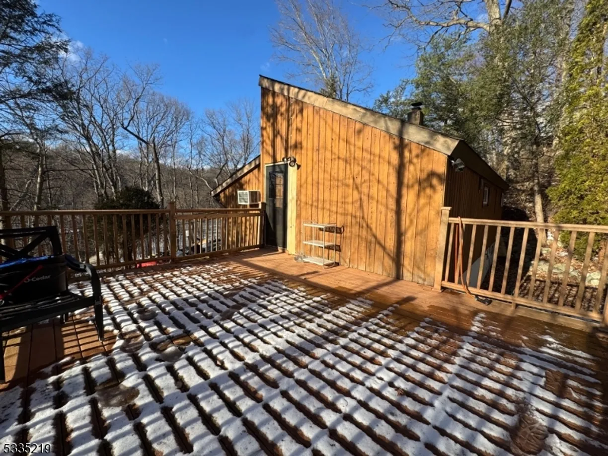 Bergen County Real Estate | View 416 Skyline Lake Dr | Listing