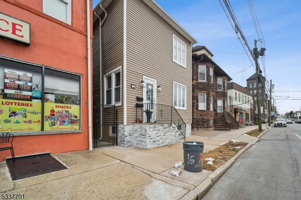 Jersey City/Hoboken Real Estate | View 16 Franklin Ave | Listing
