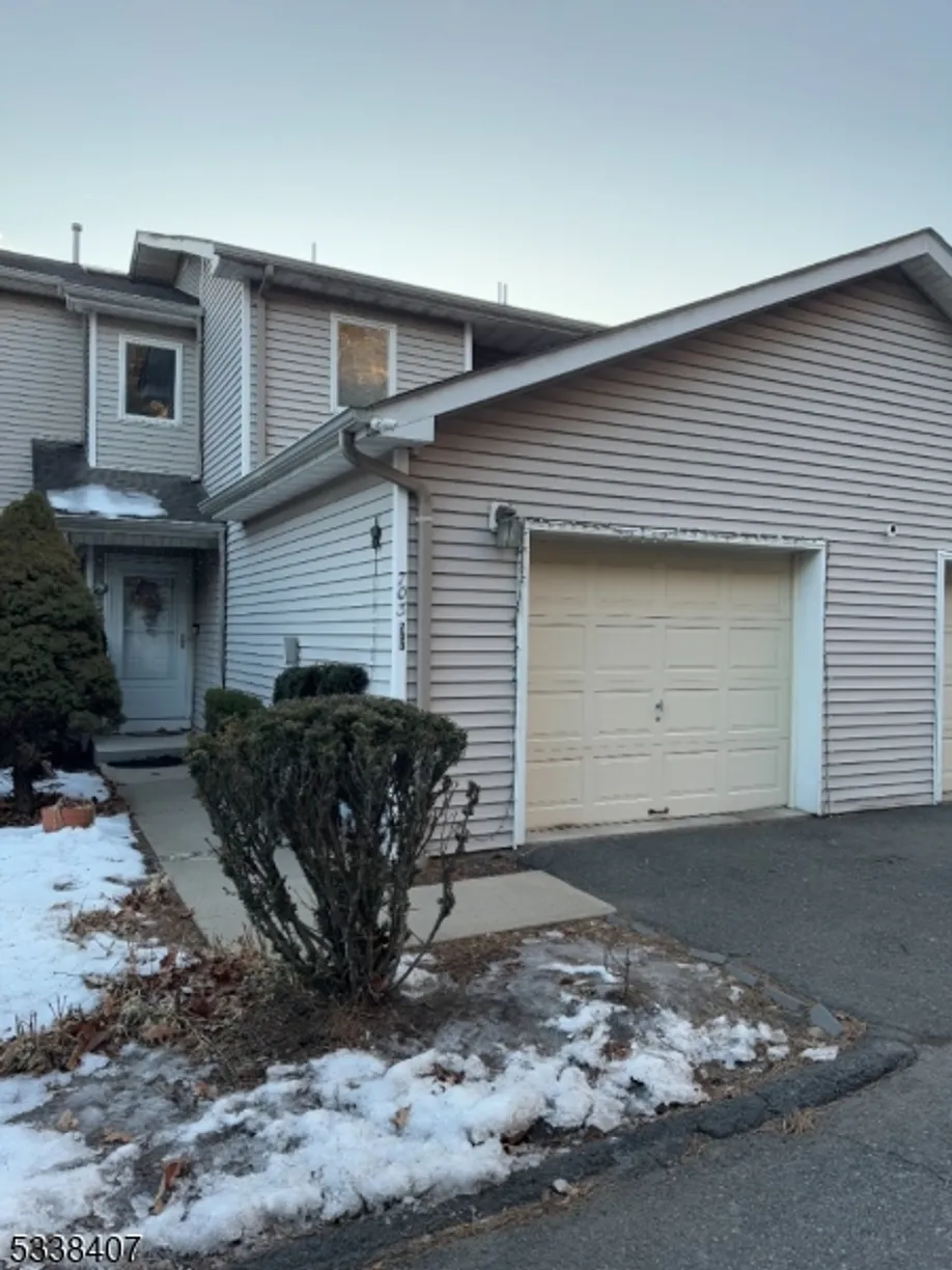 Bergen County Real Estate | View 703 Skyline Dr | 2 Beds