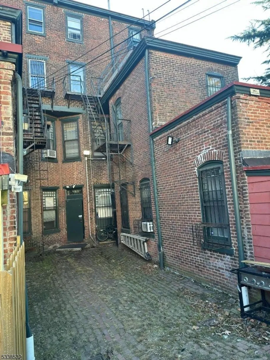 Central NJ/Bucks County, PA Real Estate | View 210 W State St | Listing