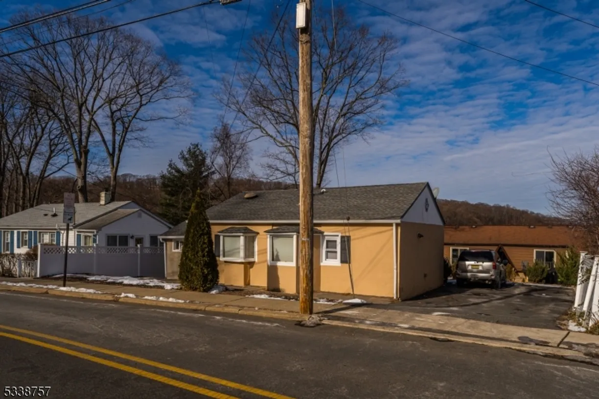Bergen County Real Estate | View 377 Washington Ave | 2 Beds