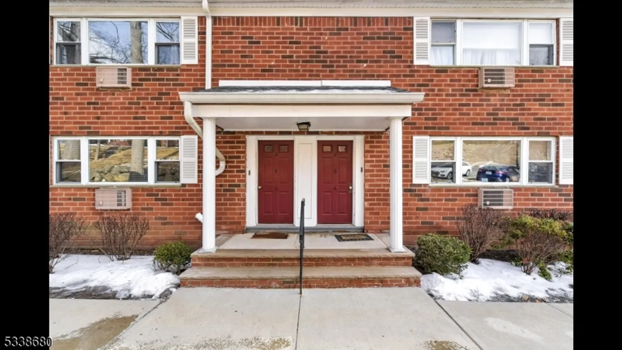 Jersey City/Hoboken Real Estate | View 2467 State Route 10 47-5B, 5B | 2 Beds