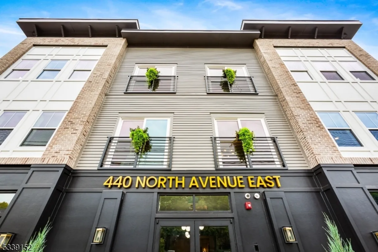 Jersey City/Hoboken Real Estate | View 440 North Ave, 10 | Listing