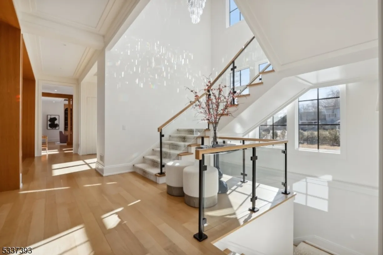 Jersey City/Hoboken Real Estate | View 128 Woodland Ave | Listing