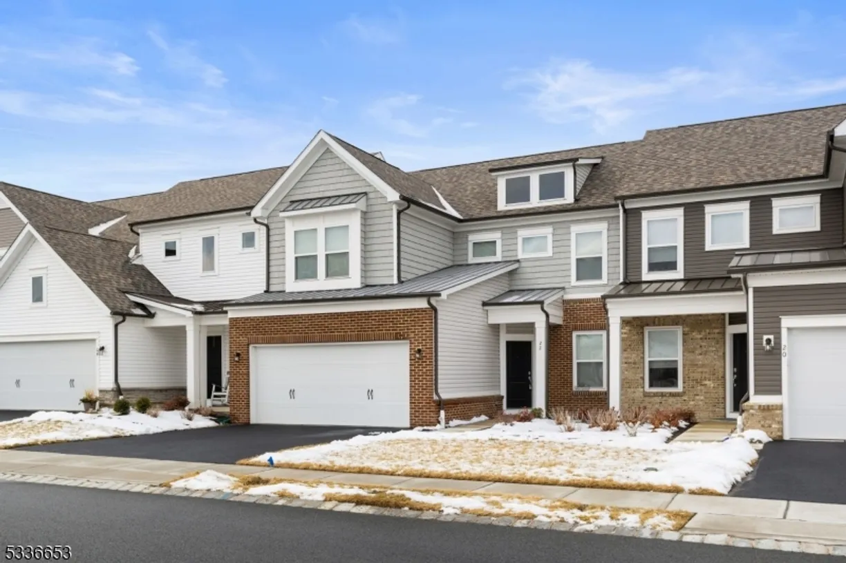 Jersey City/Hoboken Real Estate | View 22 Doyle Dr | 2 Beds, 2 Baths