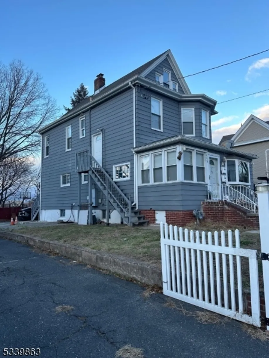 Jersey City/Hoboken Real Estate | View 14 Yereance Ave | Listing