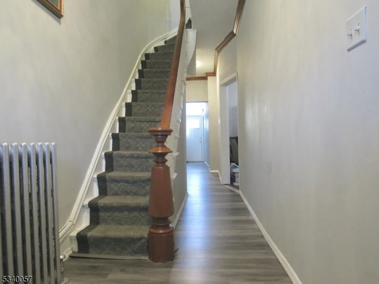 Jersey City/Hoboken Real Estate | View 47 Lake St | Listing