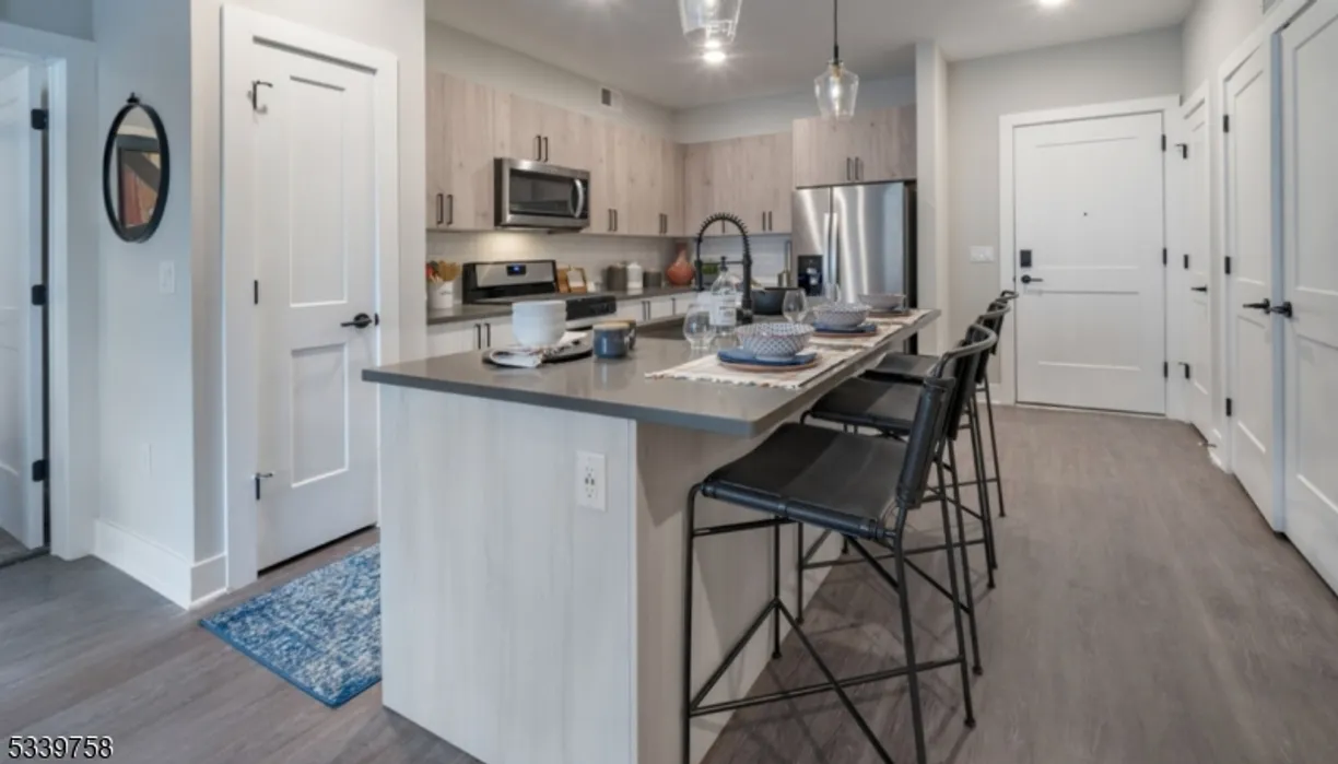 Rockland/Orange/NJ Real Estate | View 100 Union St, 432 | Listing