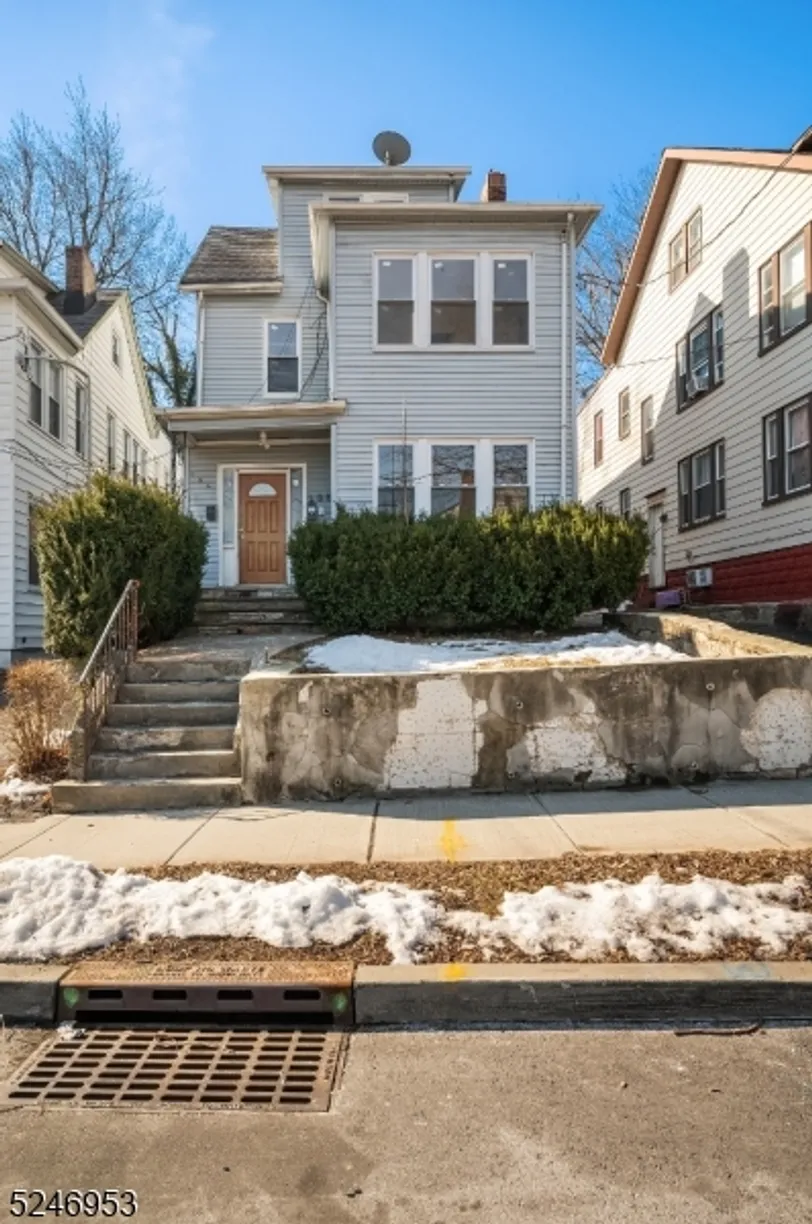Rockland/Orange/NJ Real Estate | View 196 Oxford St | Listing